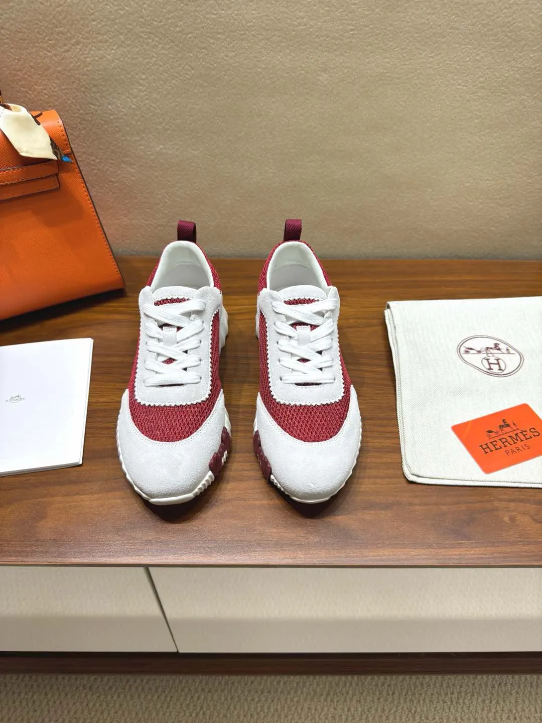 💕💕Factory direct selling price p640💕💕 Men ➕20💰Hermes 🐎24 new sports shoes 🆕 H family 2024giga new sports shoes **3cm, a real artifact, original molded outsole, very stylish and light, perfect foot feel💯 size: 34-46 (customized at 34.45.46)